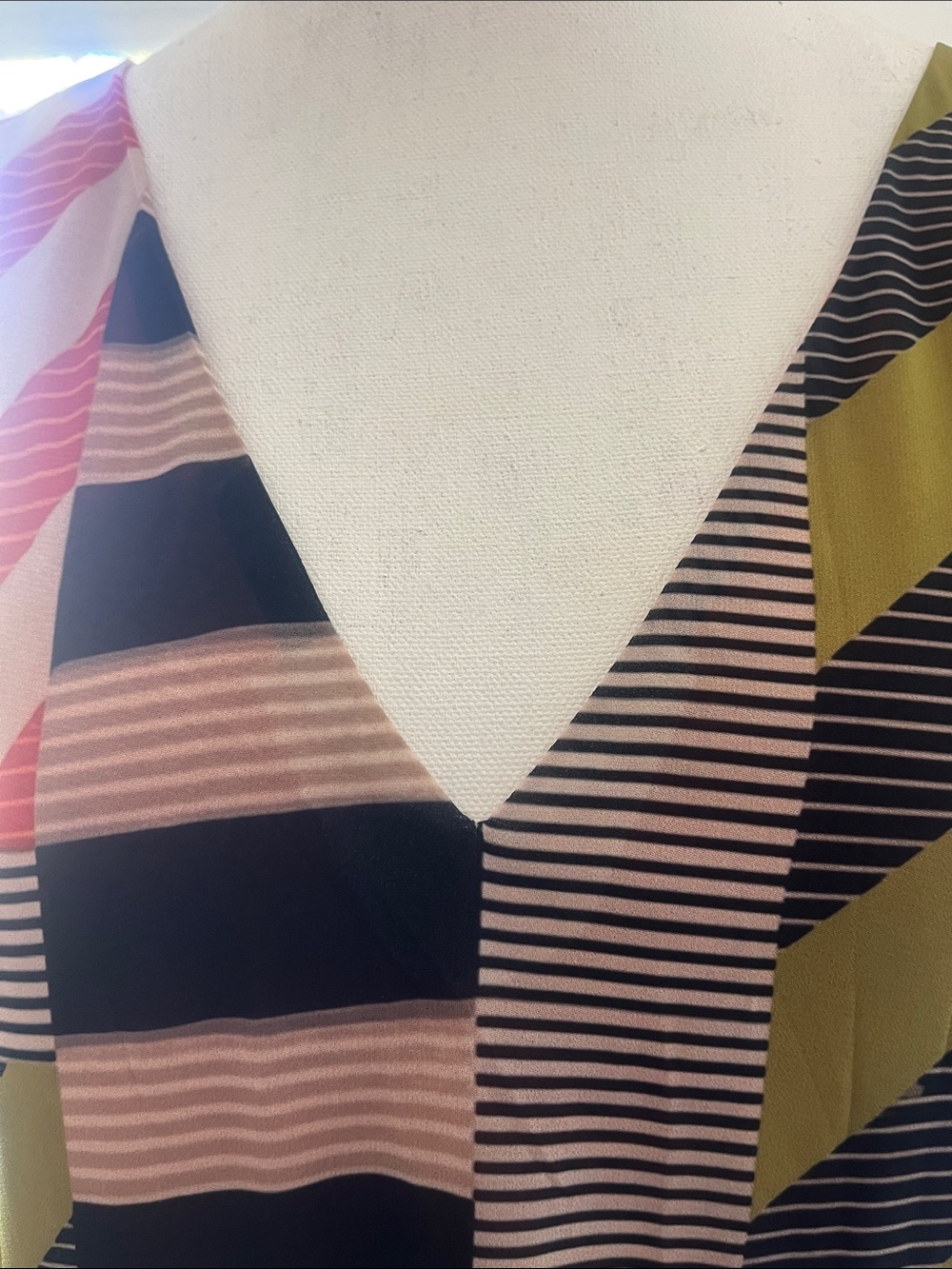 ✨ NWT Colorful Abstract Print Midi Dress | Size Small ✨ - Picture 11 of 13